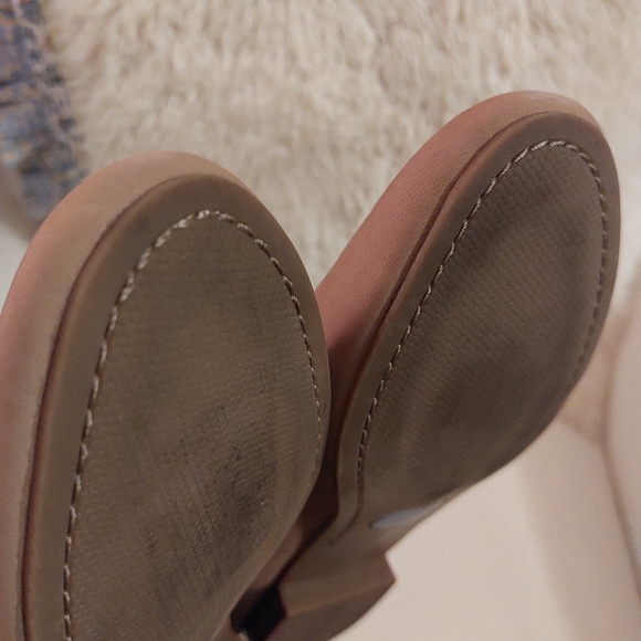 ME TOO "YALEC" SOFT SUEDE COMFY FLATS - Picture 13 of 16